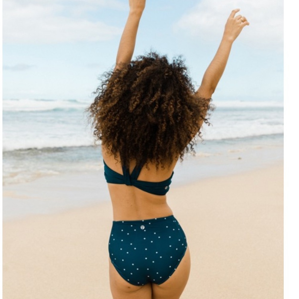 Nani Swimwear bikini, Dotted Switch V Crop, Alden Swim Bottom with zipper pocket